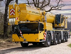 Full Circle Cranes Perth - 250 t Liebherr LTM 1250-5.1